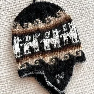 Old vintage alpaca hat Vintage Style Crochet Wool Alpaca Hat: 1930s Retro Winter  main image 2